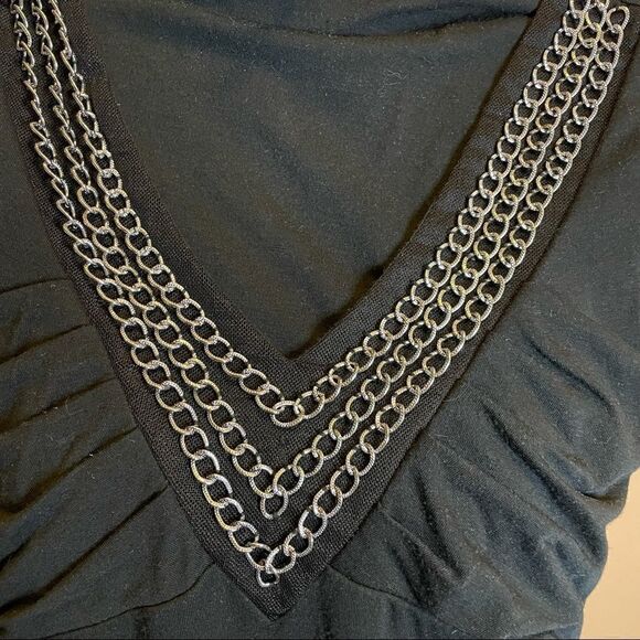 Poof black blouse with v neck - Picture 4 of 7